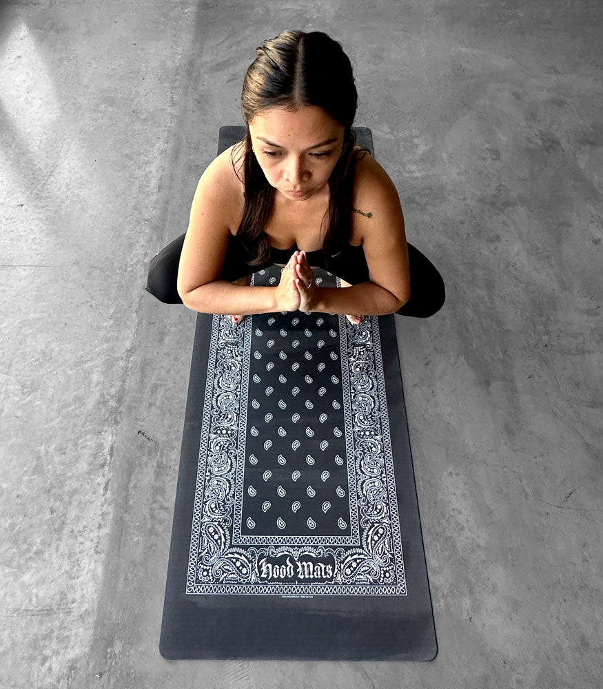 Classic Black Paisley